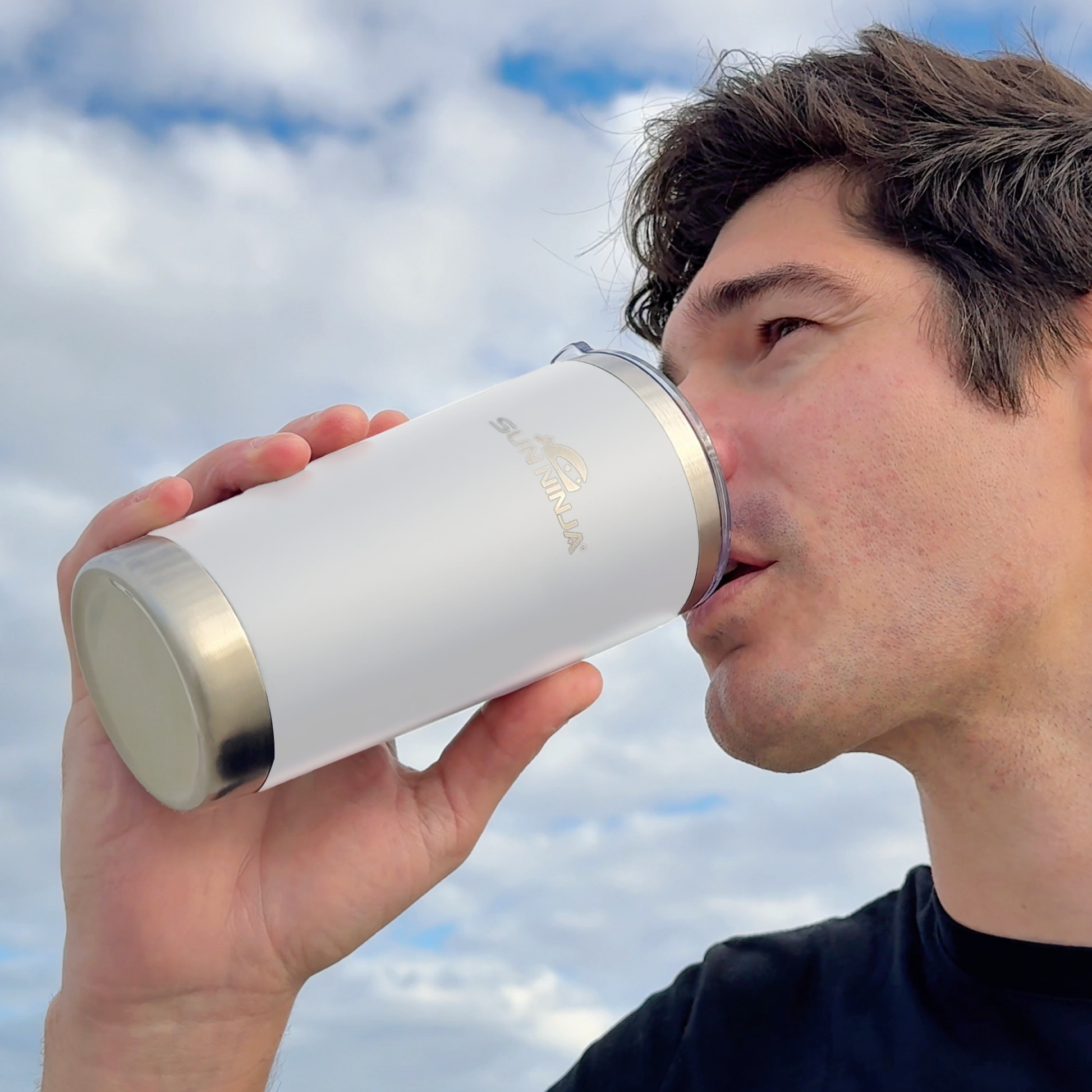 20-oz-tumbler-j5 20oz_tumbler_white_5.png