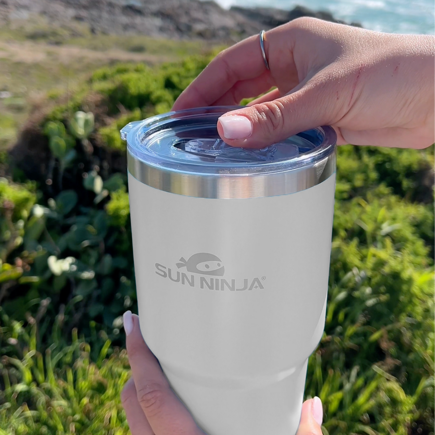 30-oz-tumbler-o3 30oz_tumbler_white_6_b8150278-32e9-4ddf-b379-e6851f83a8a6.png
