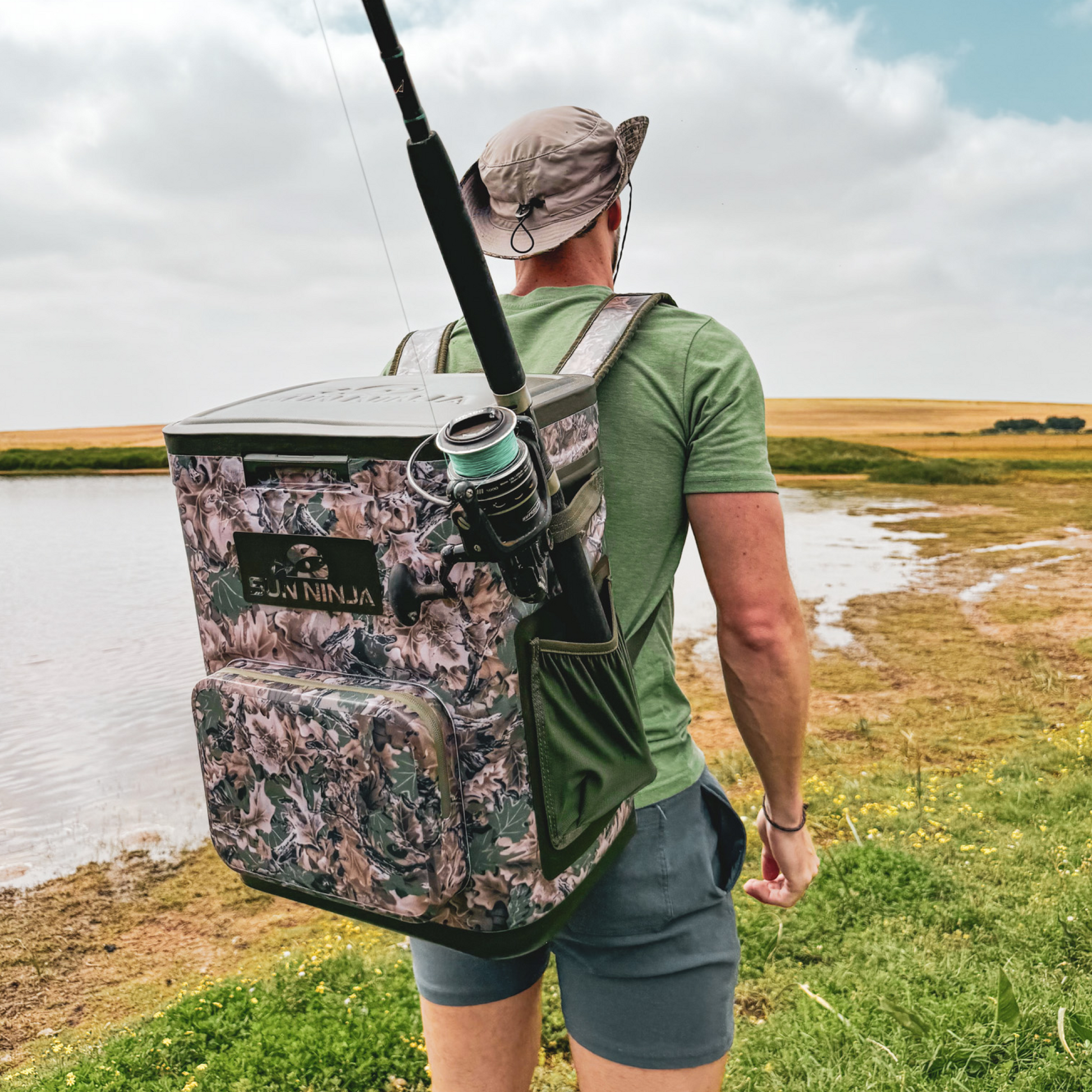 backpack-cooler-o2 Backpack_cooler_camo_9.png