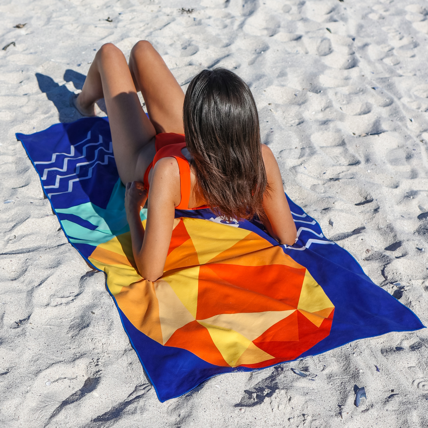 microfiber-beach-towel-x7 Microfiber_beach_towel_pineapple_5.png