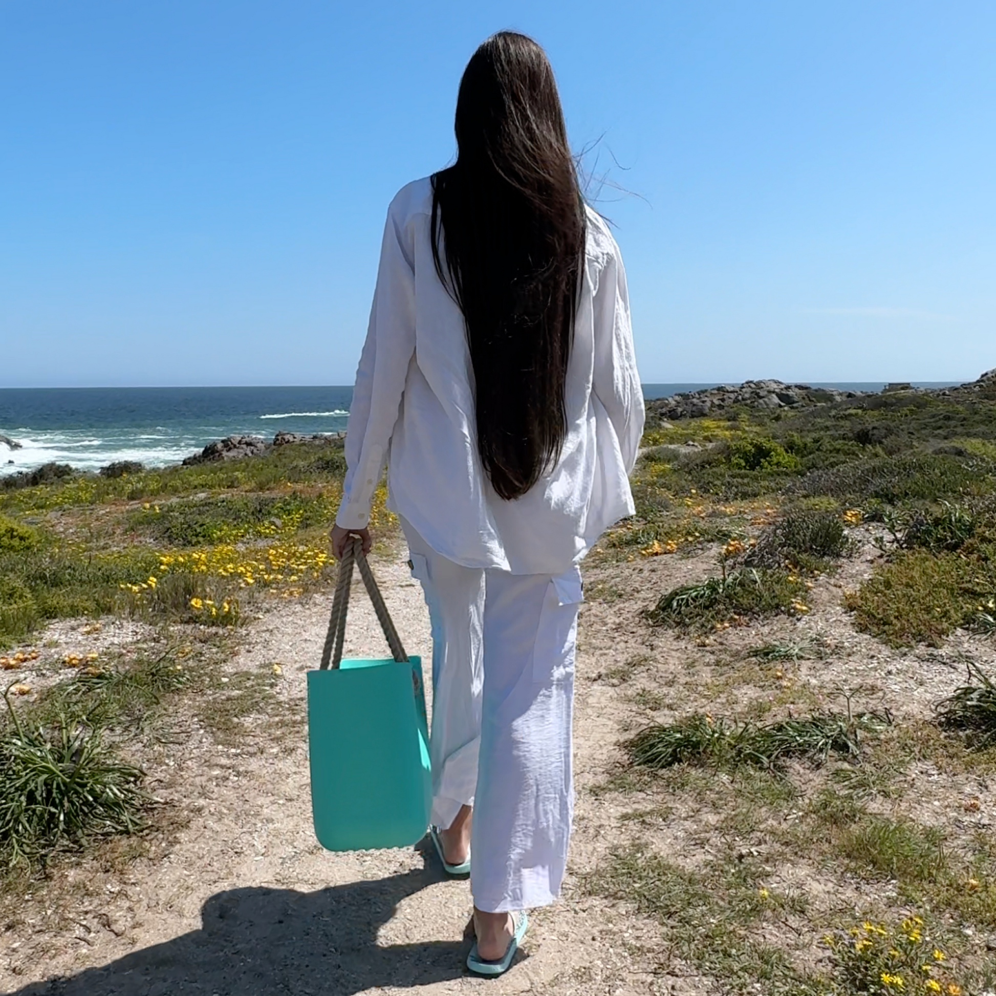 rubber-beach-tote-h0 Sun-Ninja-rubber_tote_mint_8.png