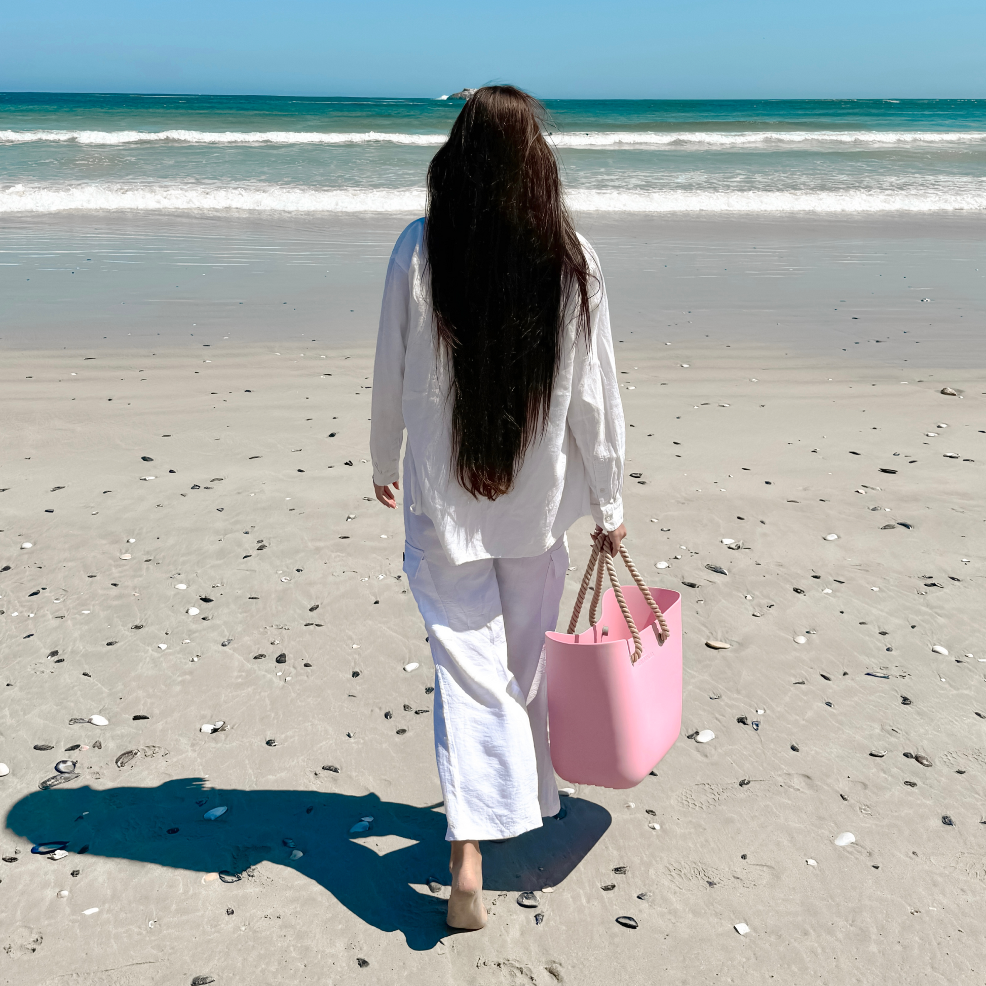 rubber-beach-tote-h0 Sun-Ninja-rubber_tote_pink_8.png