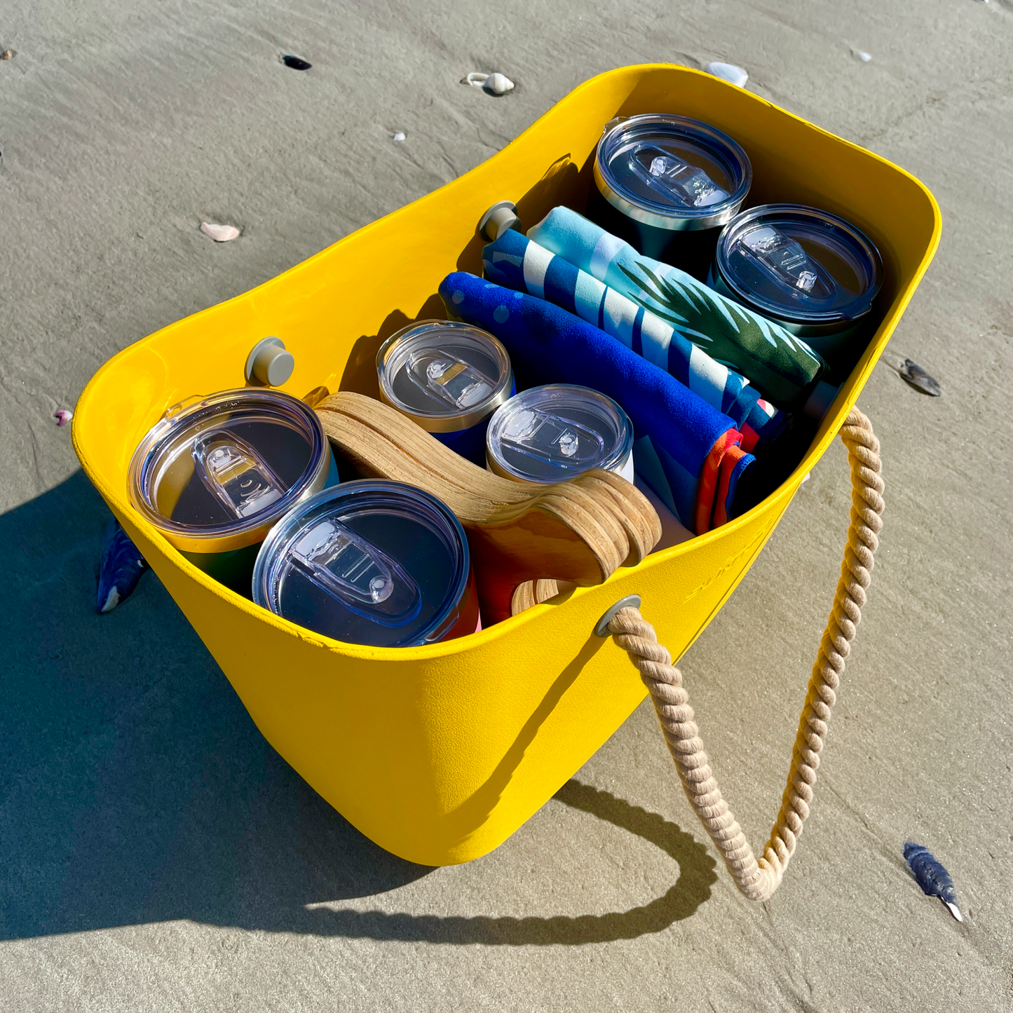 rubber-beach-tote-h0 Sun-Ninja-rubber_tote_yellow_7.png