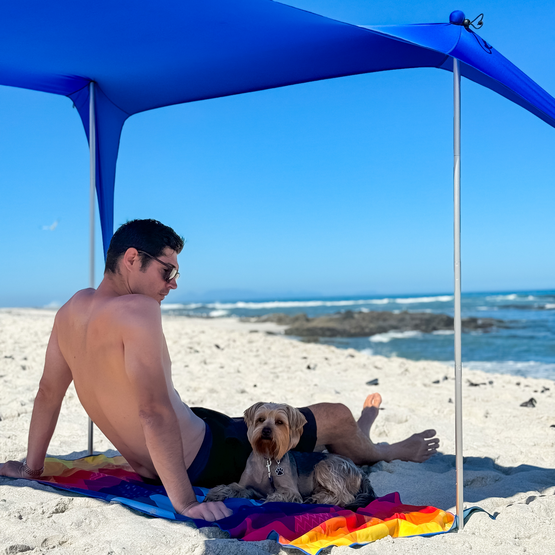beach-tent-2-person-w7 Sun-Ninja_2_person_tent_royal-blue_6.png